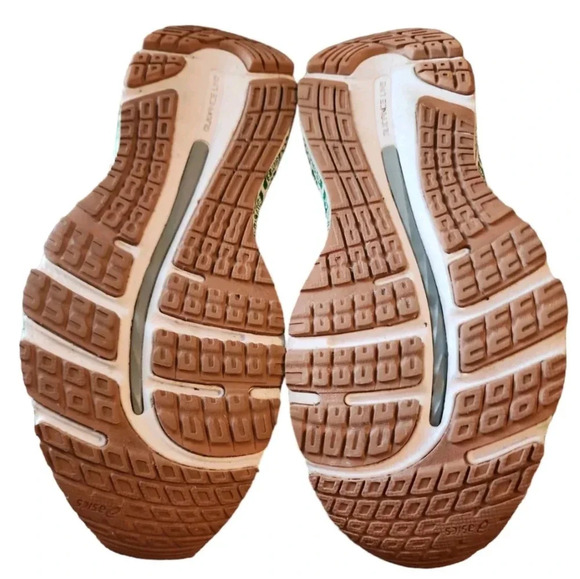 Asics Gel-Cumulus 20 2019 BOSTON Ltd EDITION Women Running Shoes Sz 9 Grey Green - Picture 11 of 11